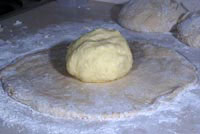 Формуем осетинские пироги